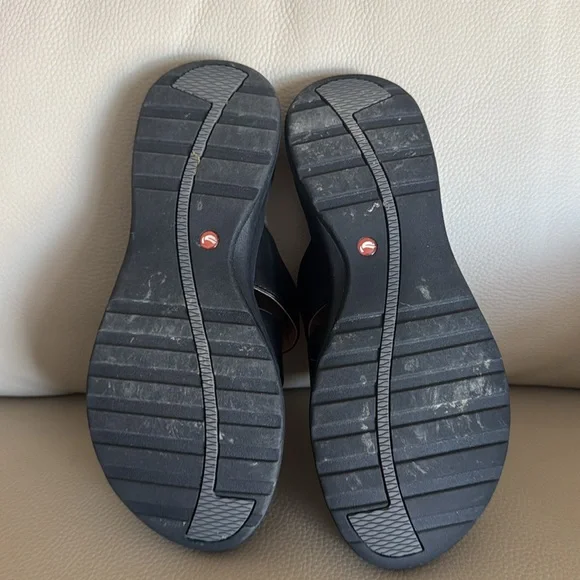 Clark’s sandals - Picture 5 of 6